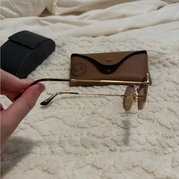 Ray-Ban Gold Frame Sunglasses with Rose Lenses - Picture 4 of 5